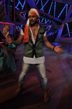 Terence Lewis on the sets of Nach Baliye 6 in Filmistan, Mumbai on 21st Jan 2014